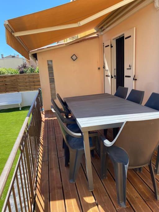 Proche De L'etang Ferienhaus Mèze
